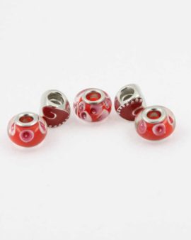 European style red pack. Sold per pack of 5 beads