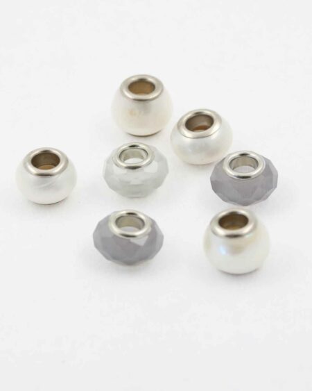 European style grey pack. Sold per pack of 7 beads