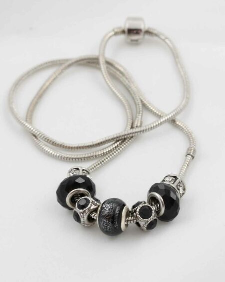 European beads black