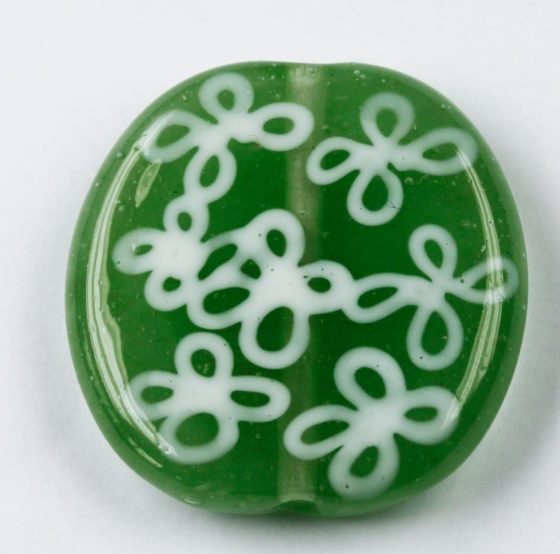 Flat glass beads with spiral flowers, 33 mm. Sold individually - Image 2