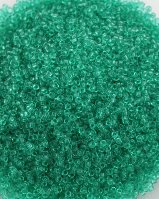 Toho Seed Beads Transparent Size 15 Beach glass green