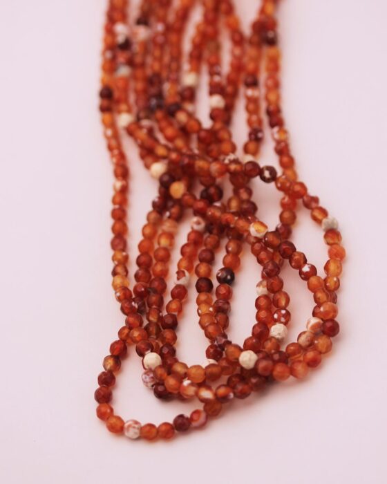 Dyed agate 4mm red & amber