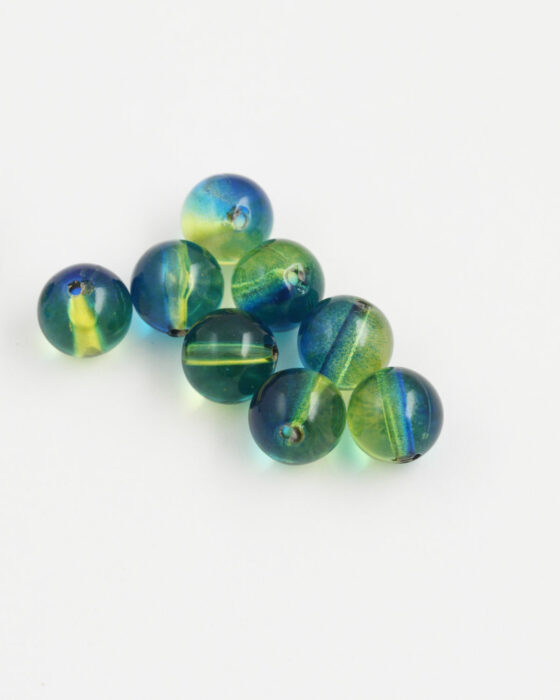 2 shades resin round beads 12mm Green & Blue