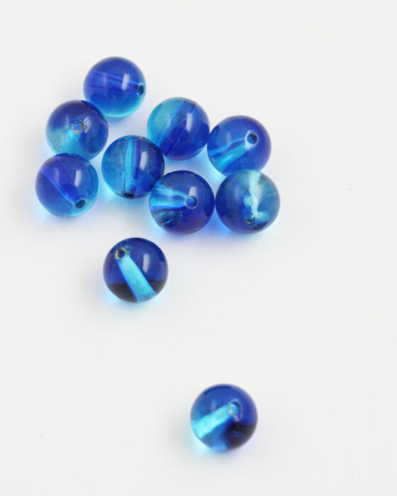 2 shades resin round beads 12mm Aqua