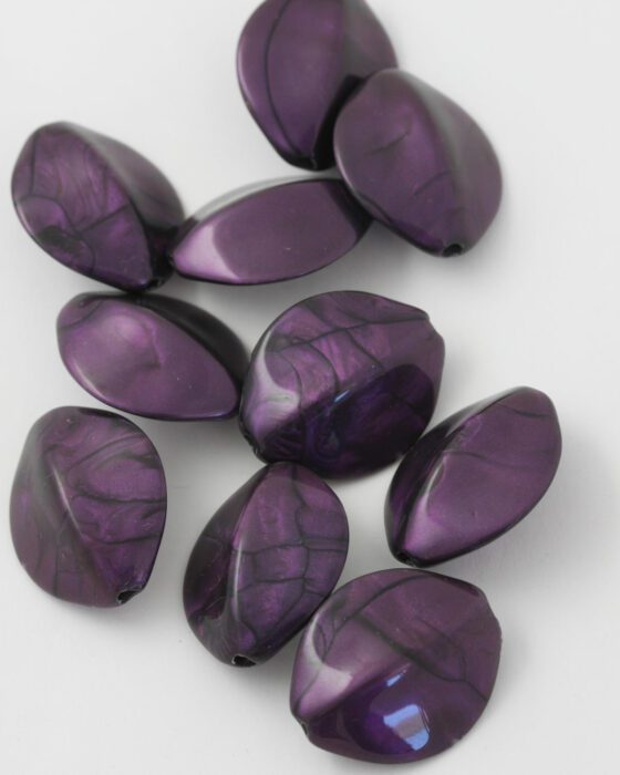 resin seed pod shabe bead 28x25mm purple