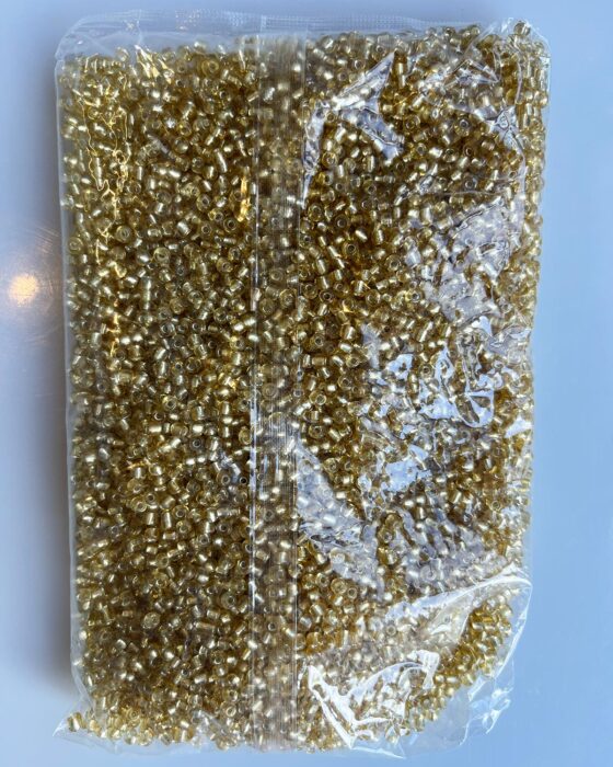 Seed beads 3.5mm silver lined gold