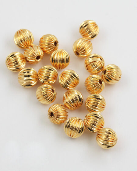 Hollow fluted metal bead 10mm gold