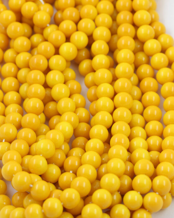 Imitation glass pearls 8 mm yellow