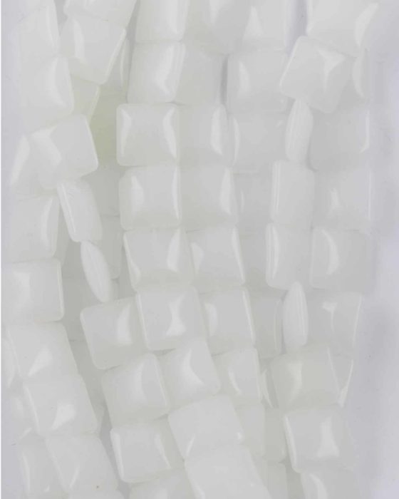 Square cushion glass bead white