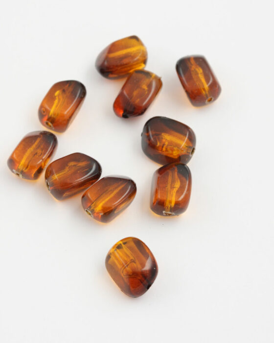 Resin Nugget 12x15mm Amber