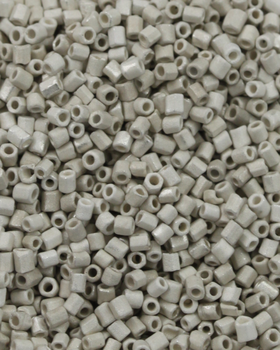 Tube Beads Matte Finish 1.5mm White Sand