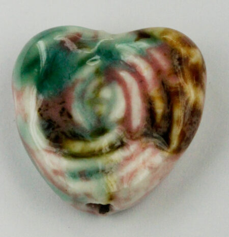 21 x 22 mm - Heart Shaped bead rose design