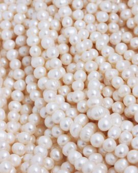 Fresh Water Pearls 8-9mm white