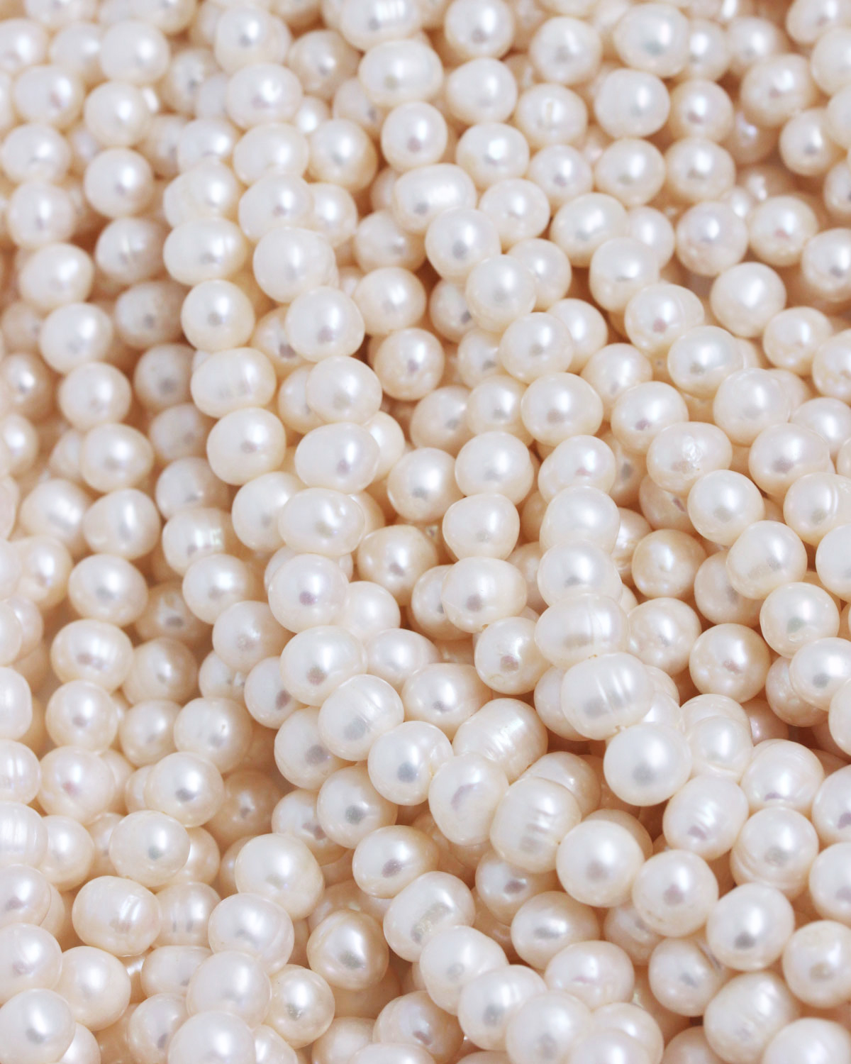 Fresh Water Pearls 8-9mm. Sold per strand approx 46 beads - Auckland ...