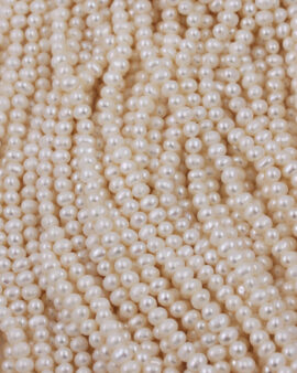 Fresh Water Pearls Oval Round 4-5mm white