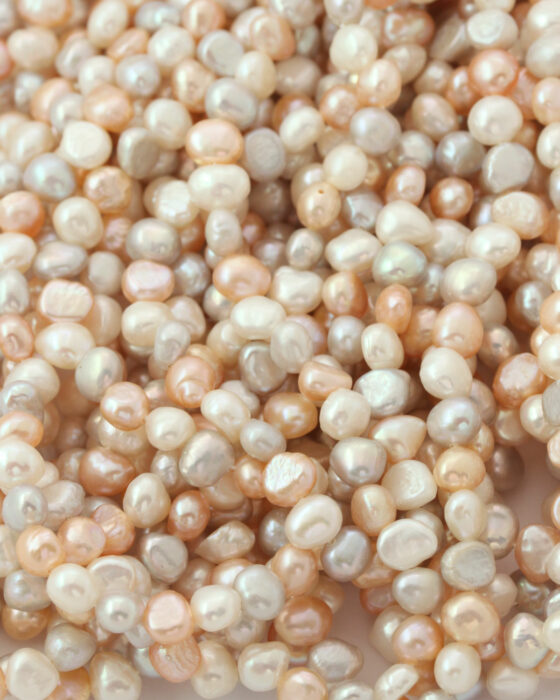 Freshwater pearls nuggets 6-7mm Pink, white & grey