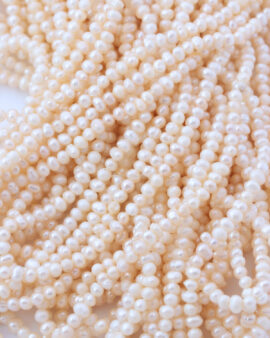 Freshwater pearls potatoes shapes 3-3.5mm White