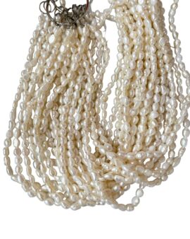 481-230 freshwater pearls nugget shape 5-6mm white