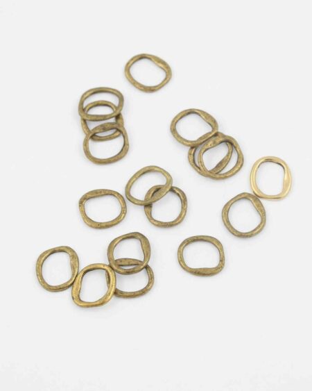 Metal ring 12 x 14mm antique brass