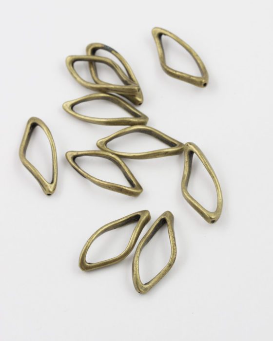 Oval twisted ring 12x28mm antique brass