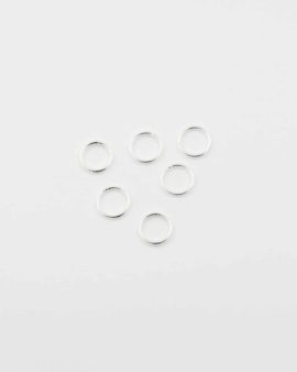 Sterling silver jump ring 8mm. Sold per pack of 20
