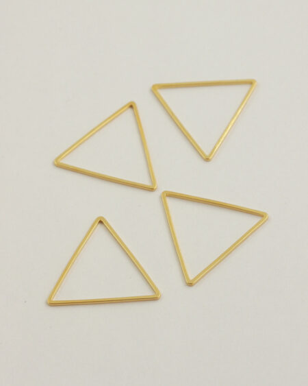 Triangle shape 30mm gold