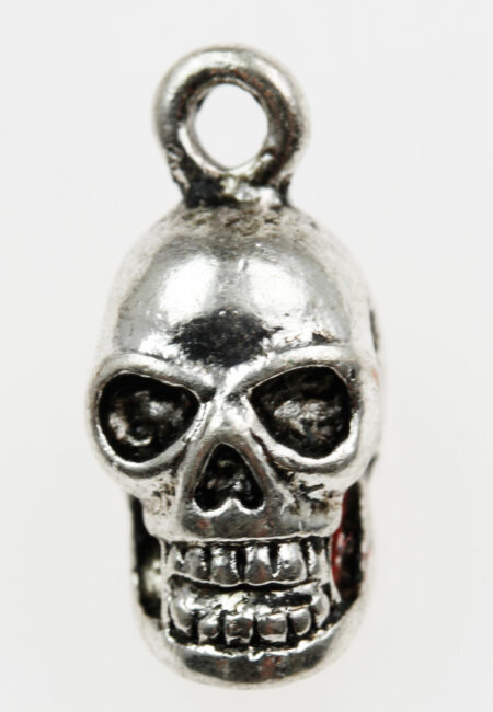 Skull charm - Sold in packs of 20 pieces