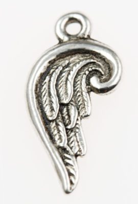 Wing charm - Sold in packs of 20 pieces