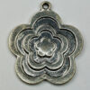 Flat Flower relief pendant - Sold per pack of 4