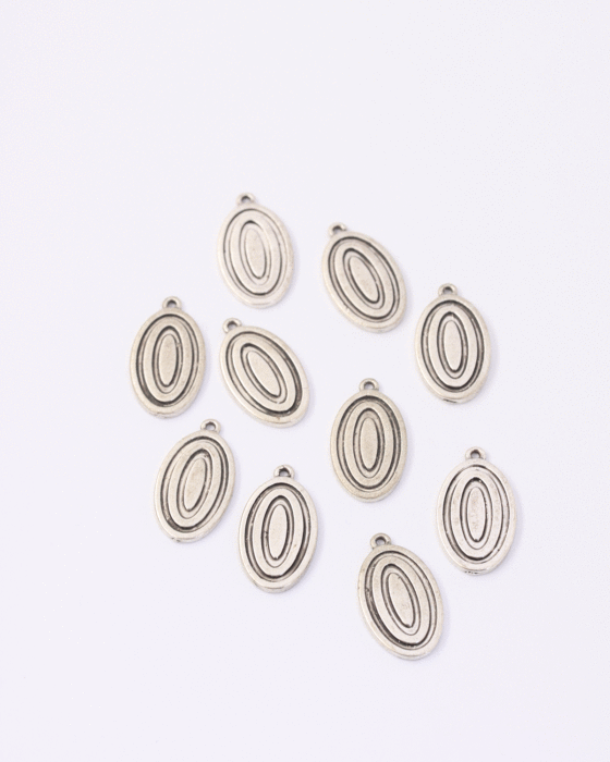 Flat Oval Relief Charm 13x22mm.