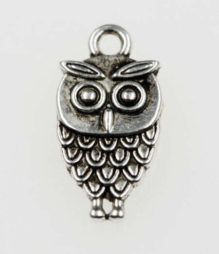 Owl charm - Sold per pack of 20 pieces