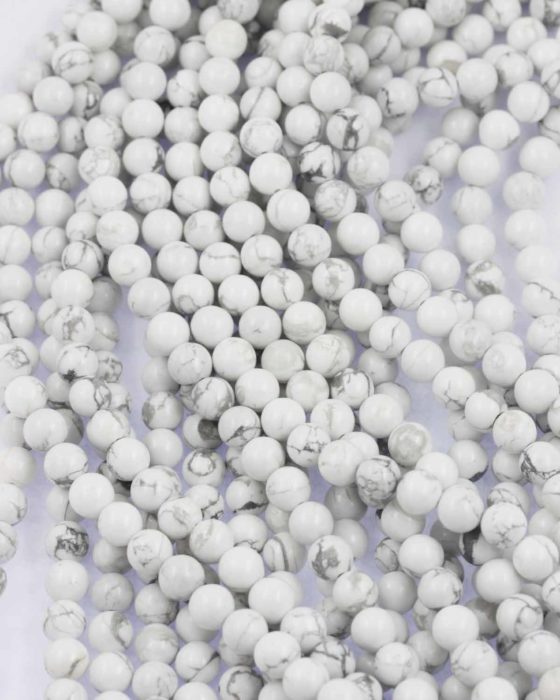 Howlite beads 8mm white